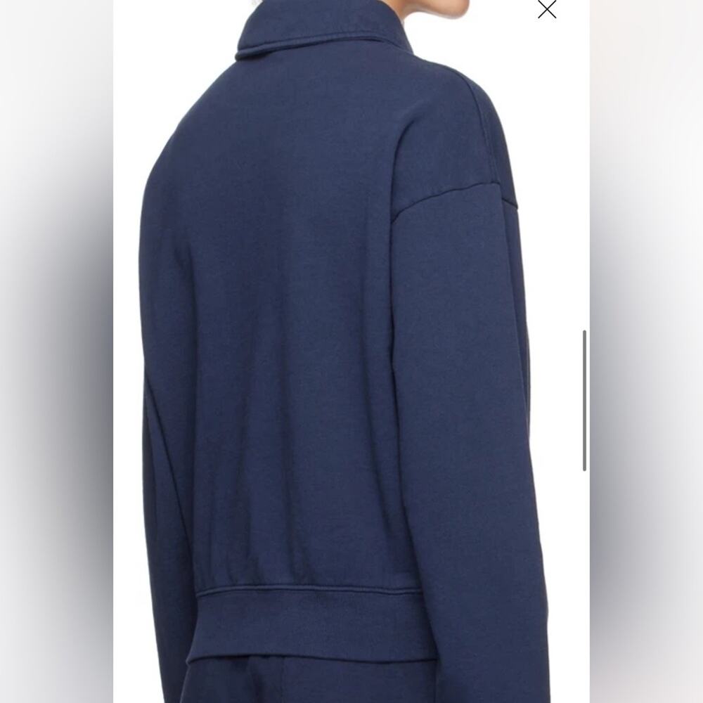 SPORTY & RICH Navy Rizzoli Polo - Picture 3 of 10